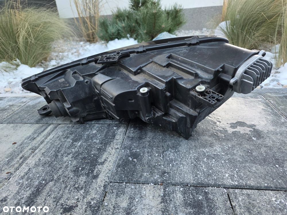 audi a4 s4 b9 lampa prawa przód full led matrix 8w0941036 - 8