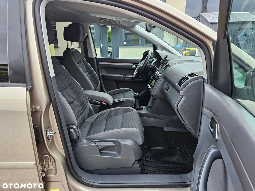 Volkswagen Touran 1.6 TDI DPF BlueMot Comfortline - 11