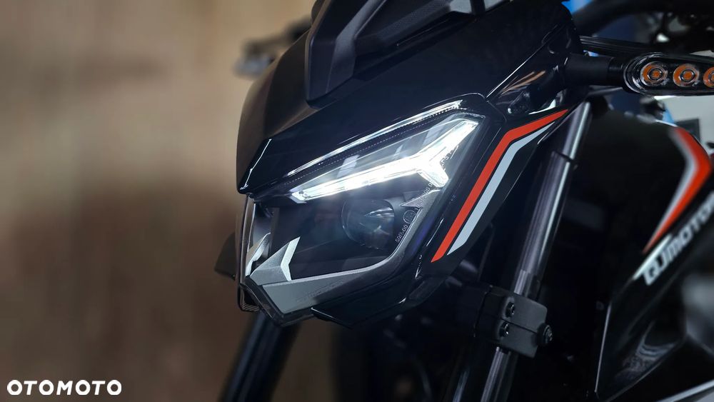 QJMOTOR TRX 125 - 6