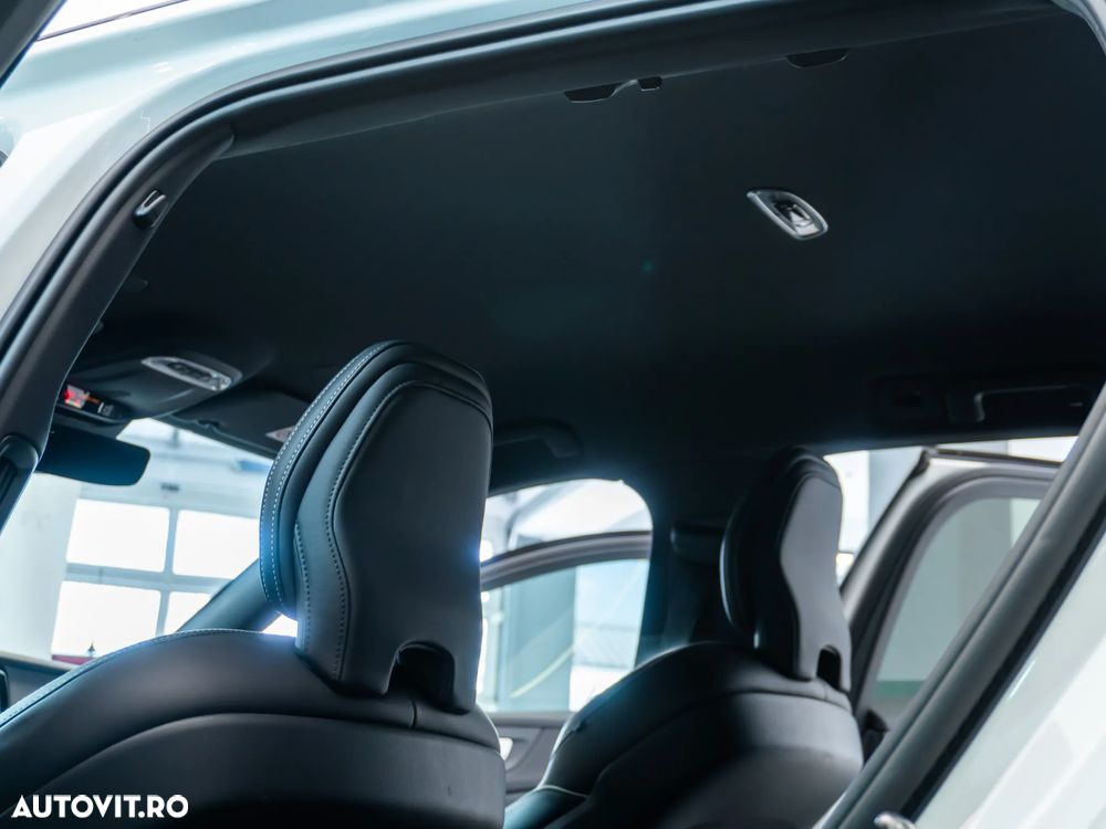 Volvo V60 T6 AWD Recharge Geartronic RDesign - 24