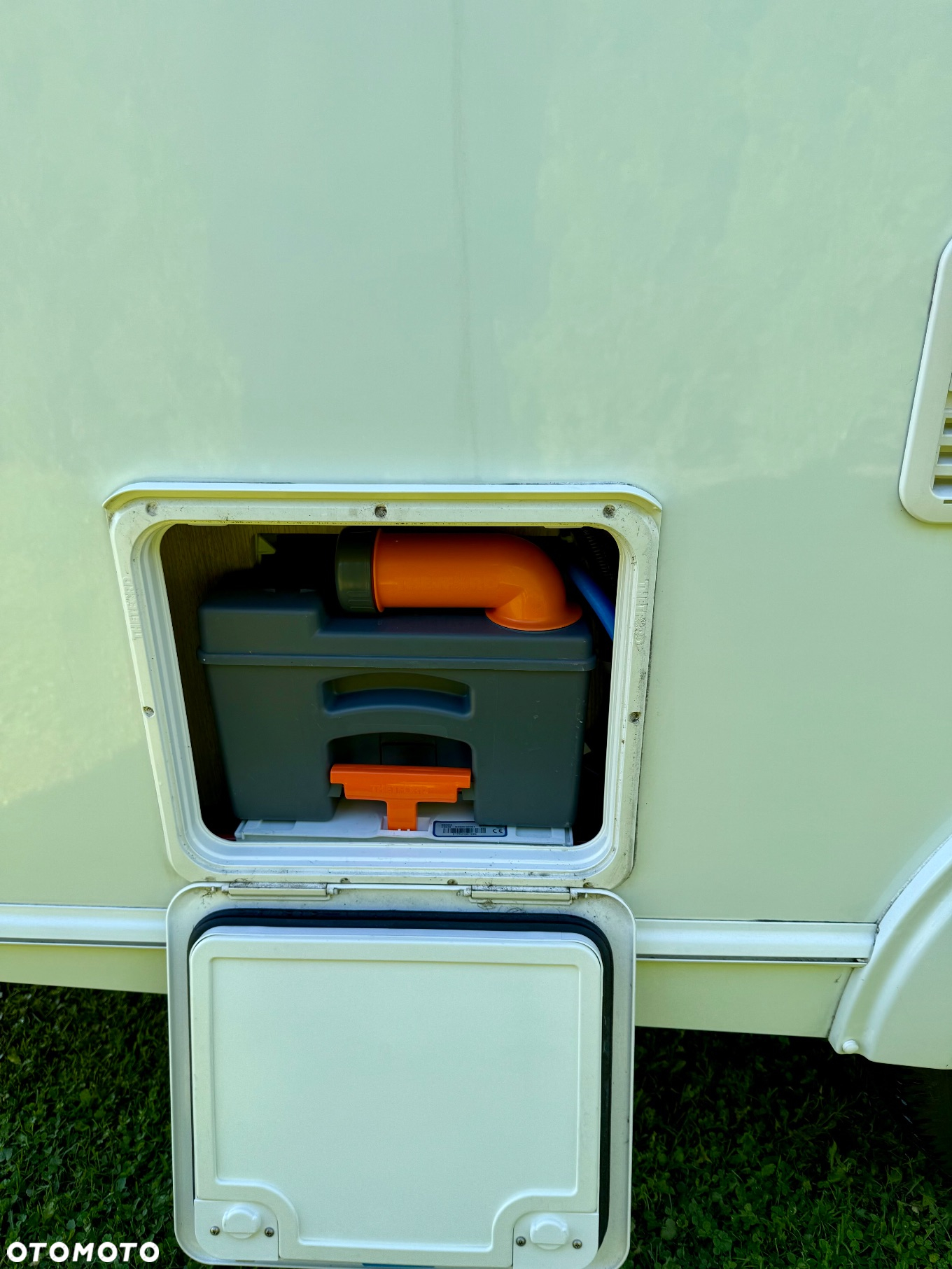 Elddis Xplore 422 - 16