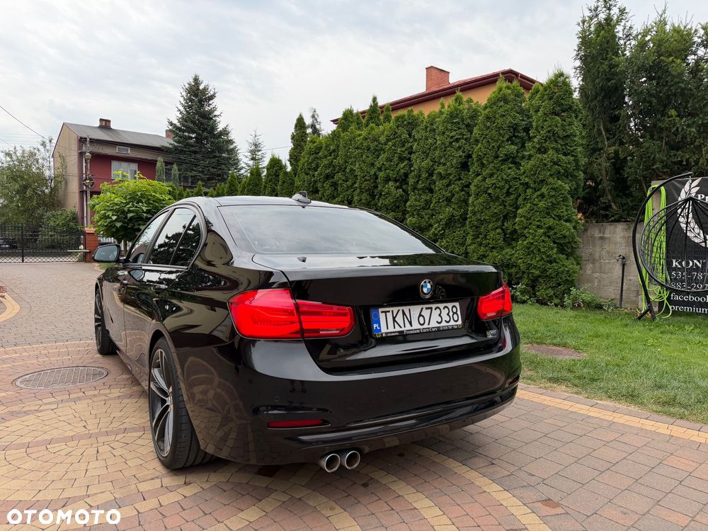 BMW Seria 3 320d Efficient Dynamic Edition Sport Line - 19