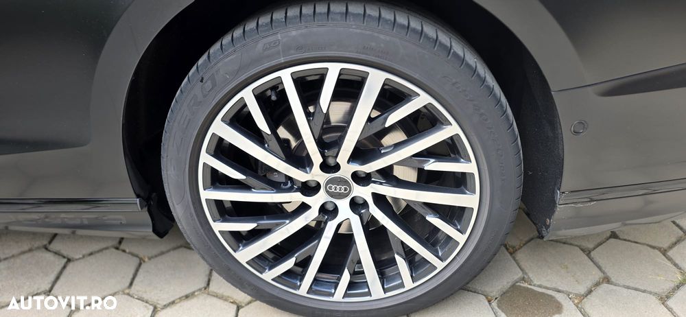 Audi A8 - 16
