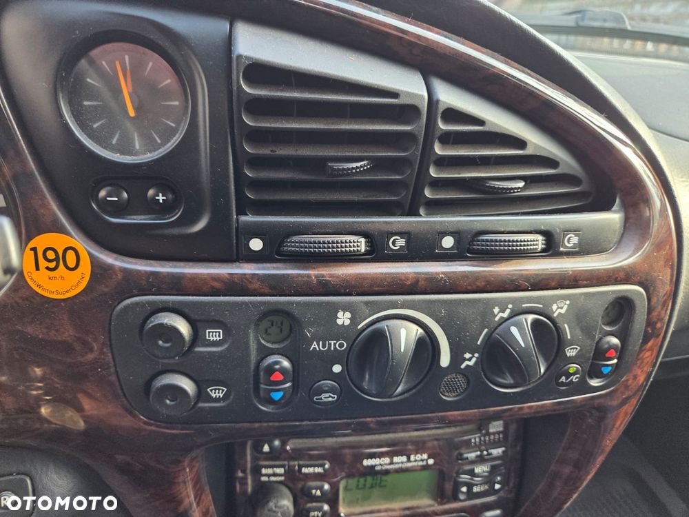 Ford Scorpio 2.9-24 Ghia - 19