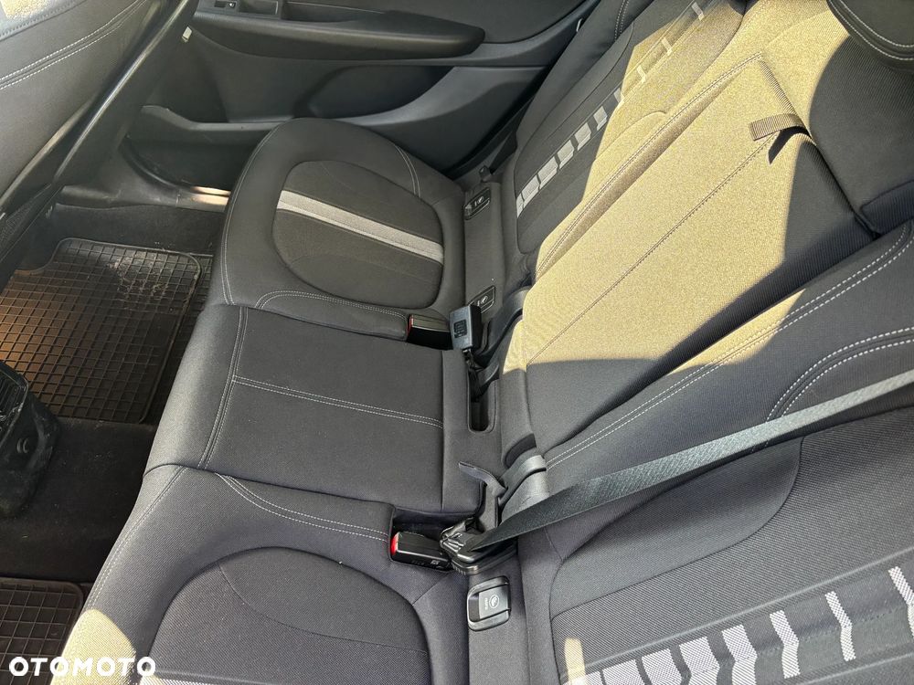 BMW Seria 2 218i GT - 25