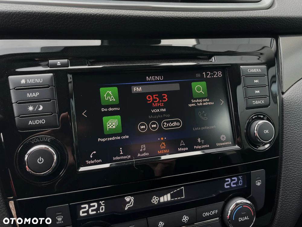 Nissan Qashqai 1.3 DIG-T TEKNA - 27