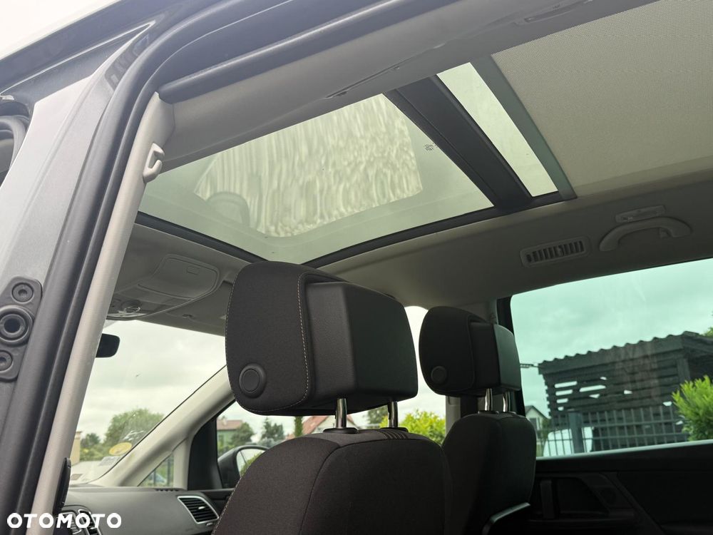 Volkswagen Sharan 2.0 TDI DSG BlueMotion Technology Allstar - 16