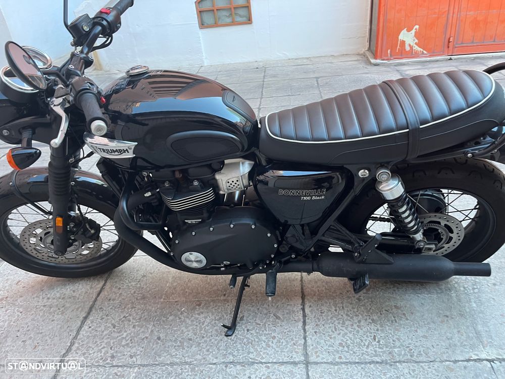 Triumph Bonneville T100 - 3