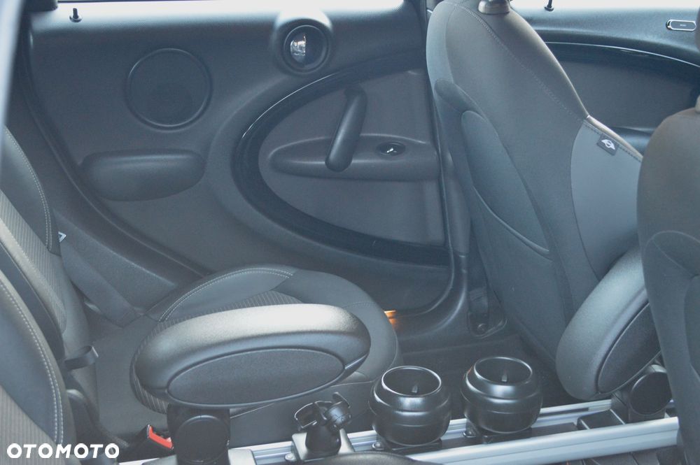 MINI Countryman Cooper D All4 - 19