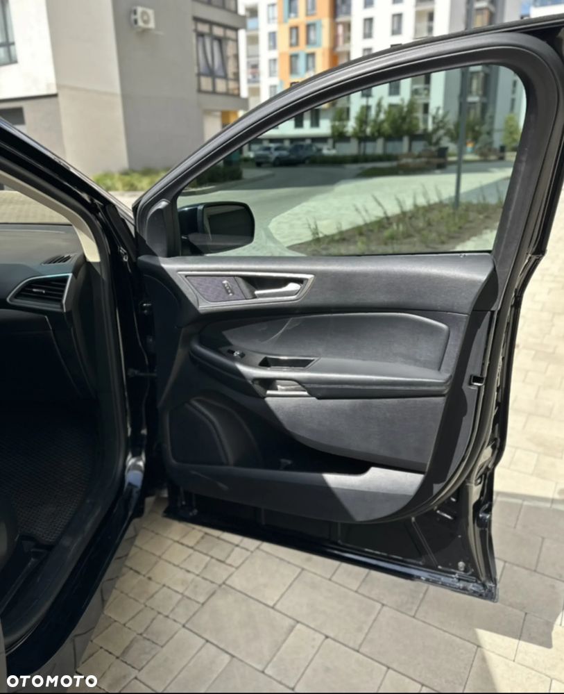 Ford Edge - 13