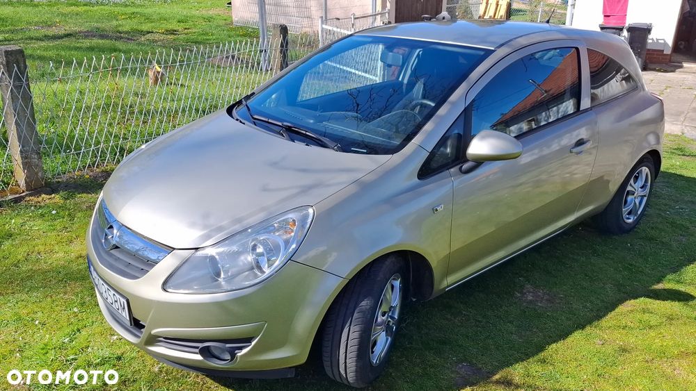 Opel Corsa 1.4 16V Enjoy - 1