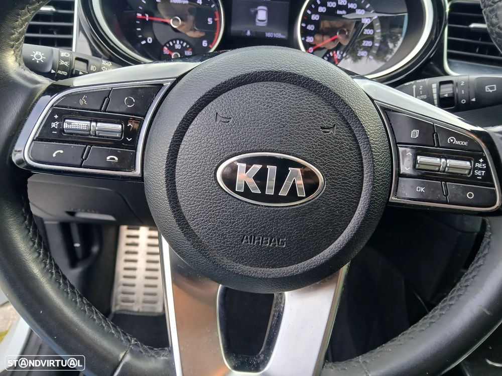 Kia Ceed SW 1.6 CRDi TX+SRF - 14