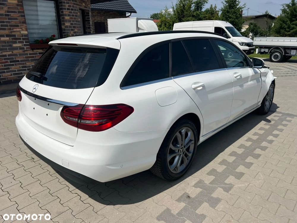 Mercedes-Benz Klasa C 200 d T 9G-TRONIC Exclusive - 5