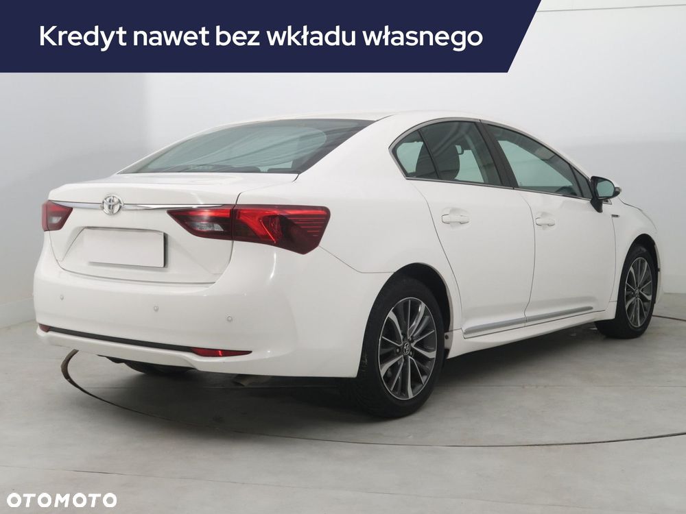 Toyota Avensis - 7