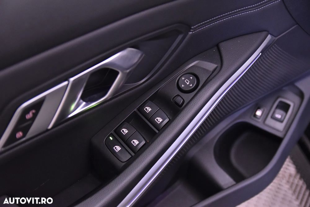 BMW Seria 3 330e xDrive AT PHEV - 13