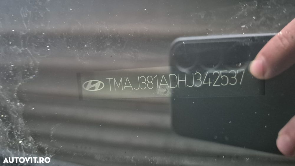 Hyundai Tucson 2.0 CRDI 4WD 6AT Luxury+ - 19