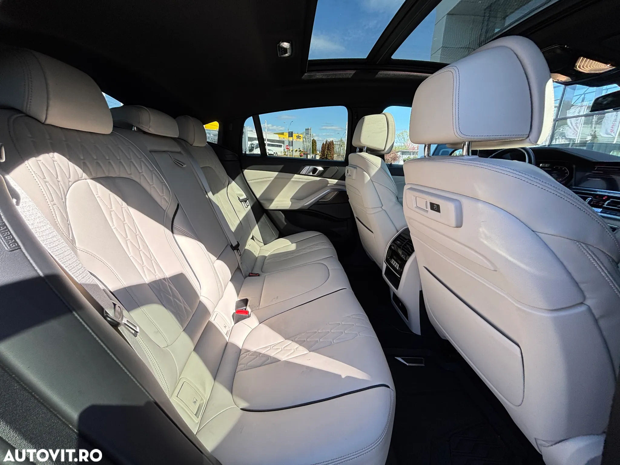 BMW X6 M M50d - 8