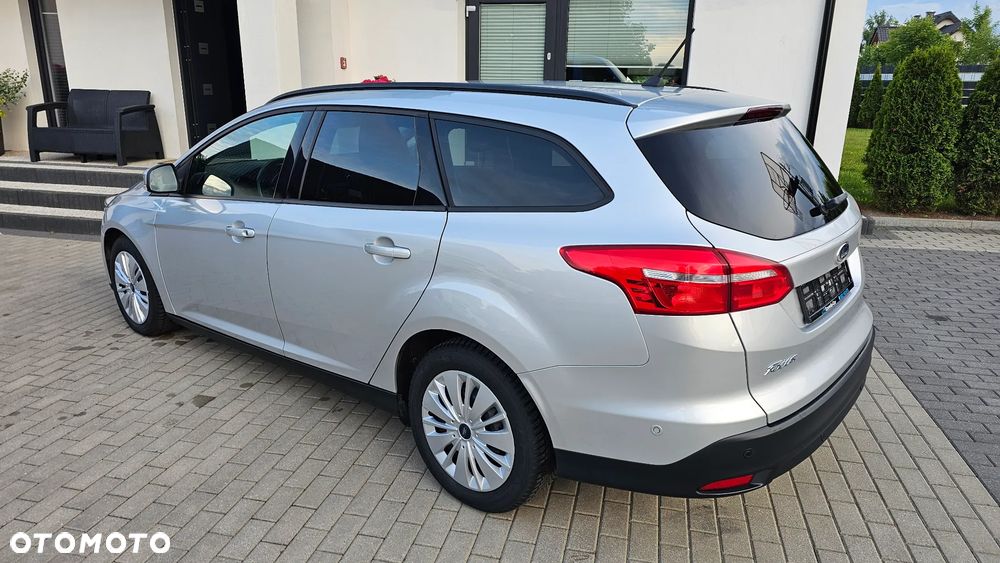 Ford Focus 1.5 EcoBlue STart-Stopp-System TITANIUM - 17