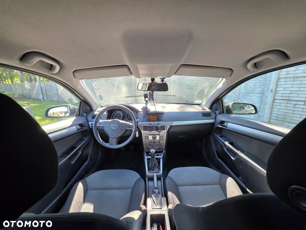Opel Astra 1.6 - 7
