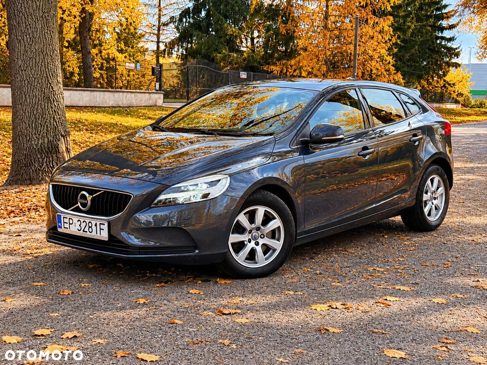 Volvo V40