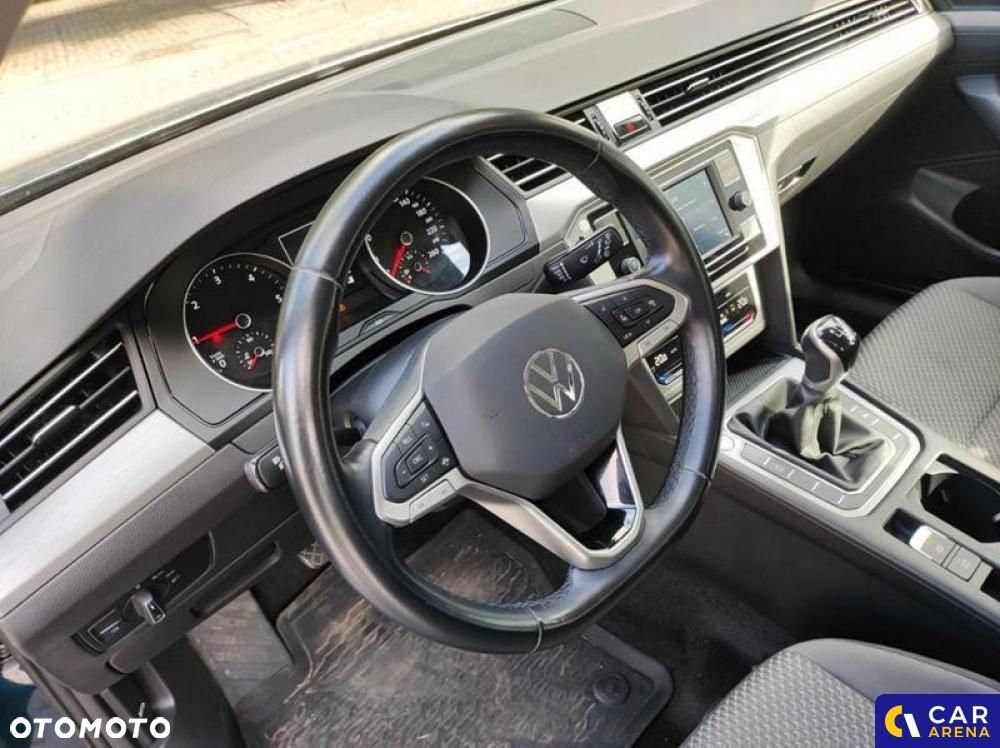Volkswagen Passat - 23