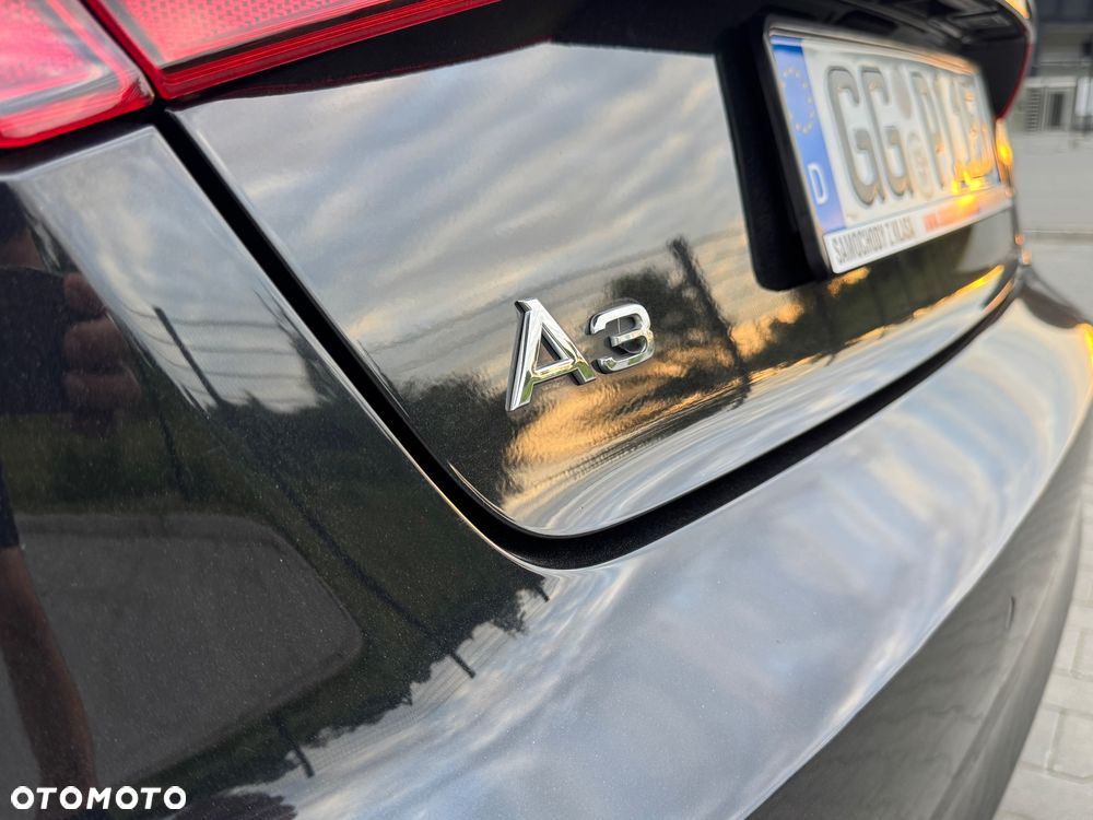 Audi A3 Sportback 1.6 TDI Attraction - 12