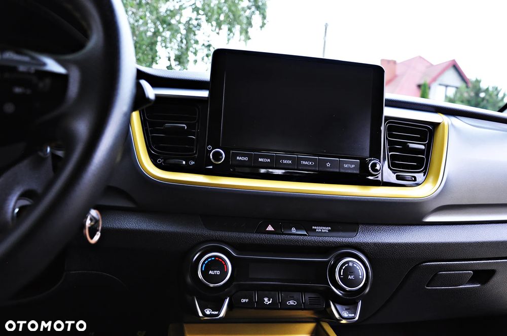Kia Stonic 1.0 T-GDI L Business Line - 18