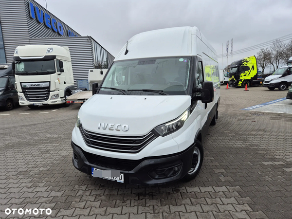 Iveco 35S18A8V (30862)