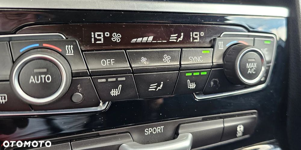 BMW Seria 2 218d GT xDrive Advantage sport - 35