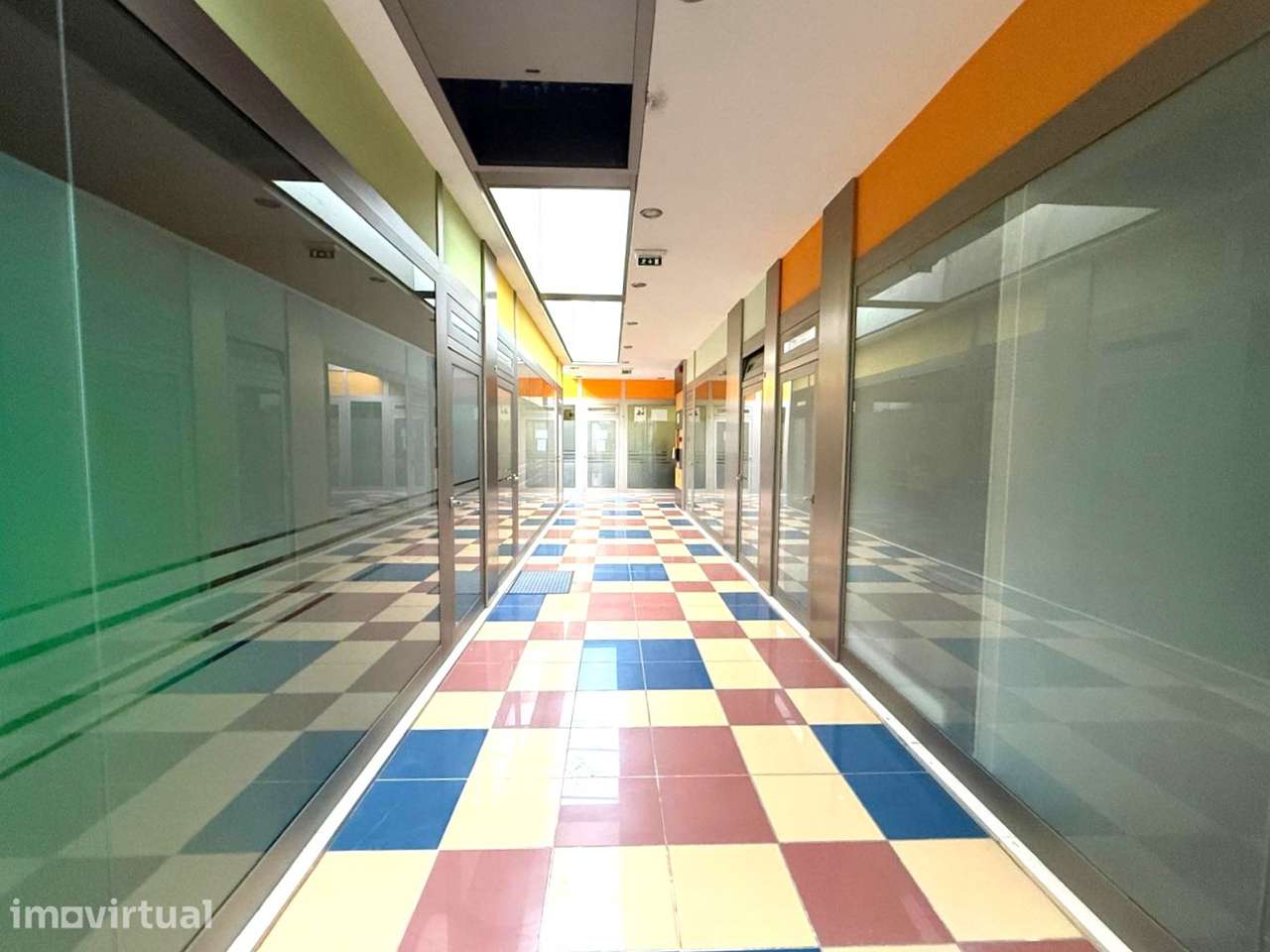 Estabelecimento comercial em Esmoriz - Grande imagem: 4/39