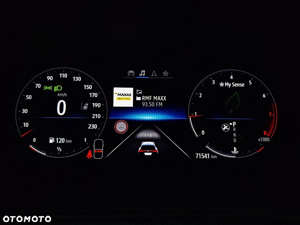 Renault Megane 1.3 TCe FAP Techno EDC - 26