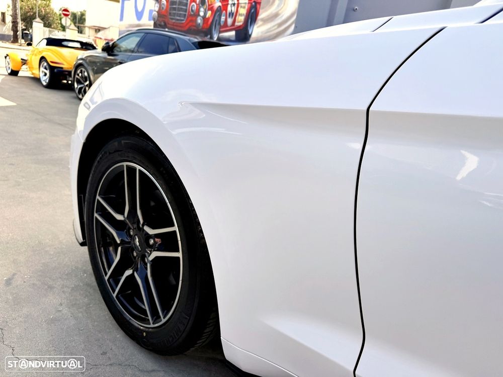 Ford Mustang 2.3i EcoBoost Aut. - 49