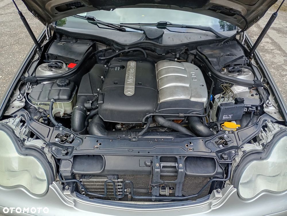 Mercedes-Benz Klasa C 220 T CDI Elegance - 7