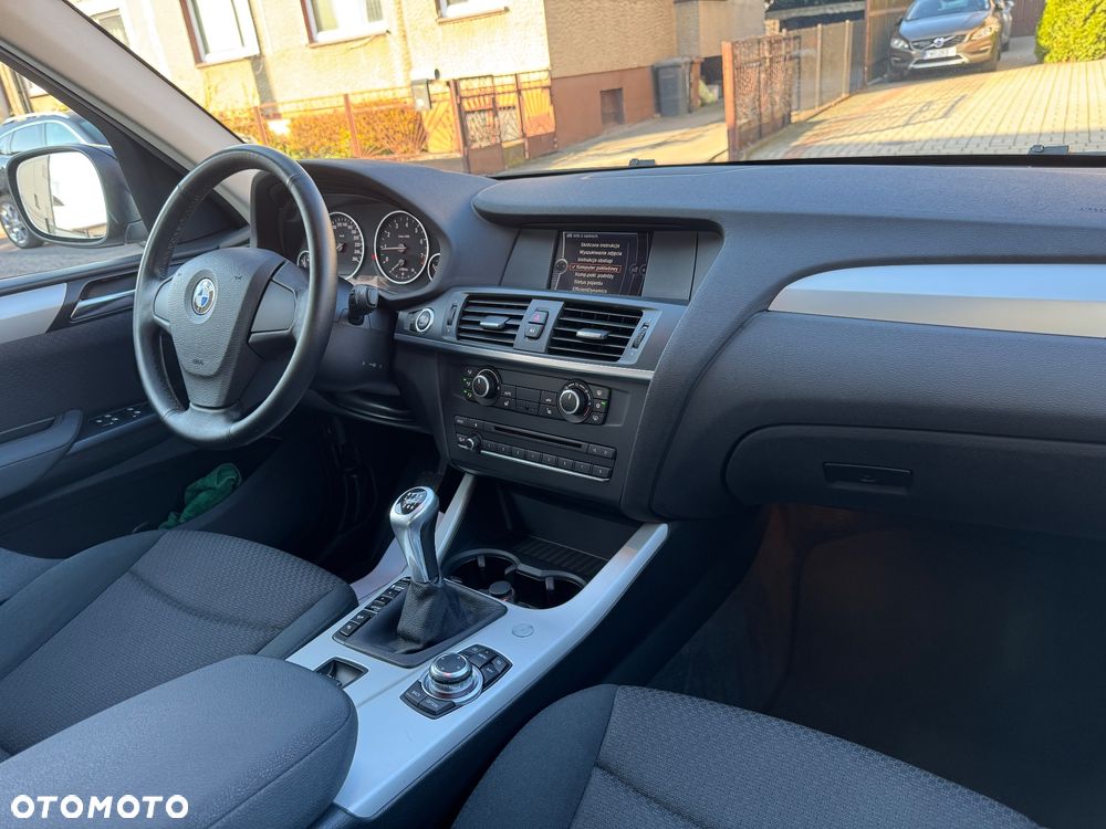 BMW X3 xDrive20i - 18