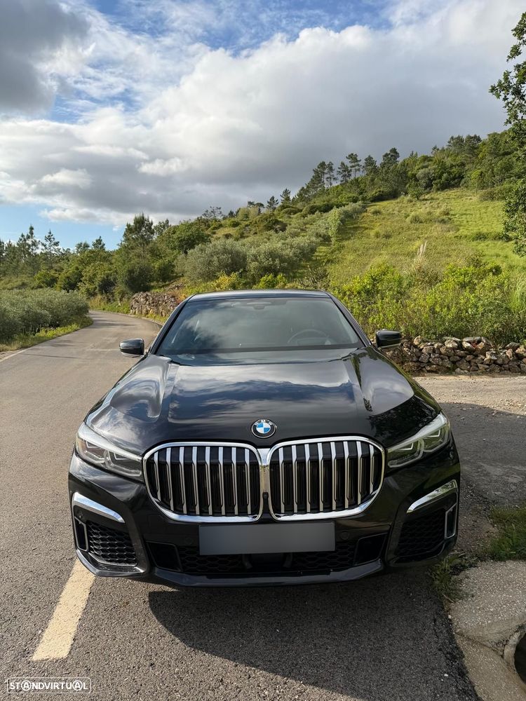 BMW 745 e iPerformance Pack M Auto - 2