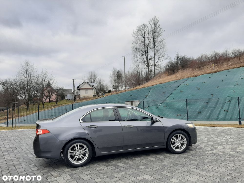 Honda Accord 2.0 Lifestyle - 15