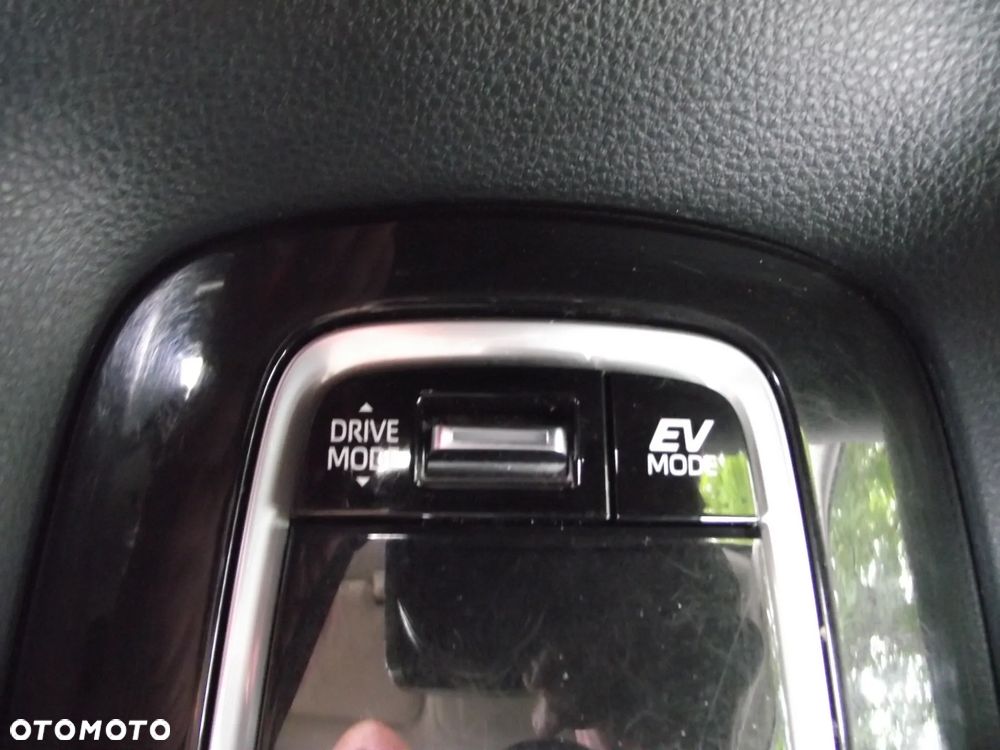 Toyota Corolla 1.8 Hybrid Active - 29