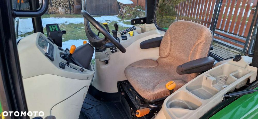 John Deere 3720 - 15