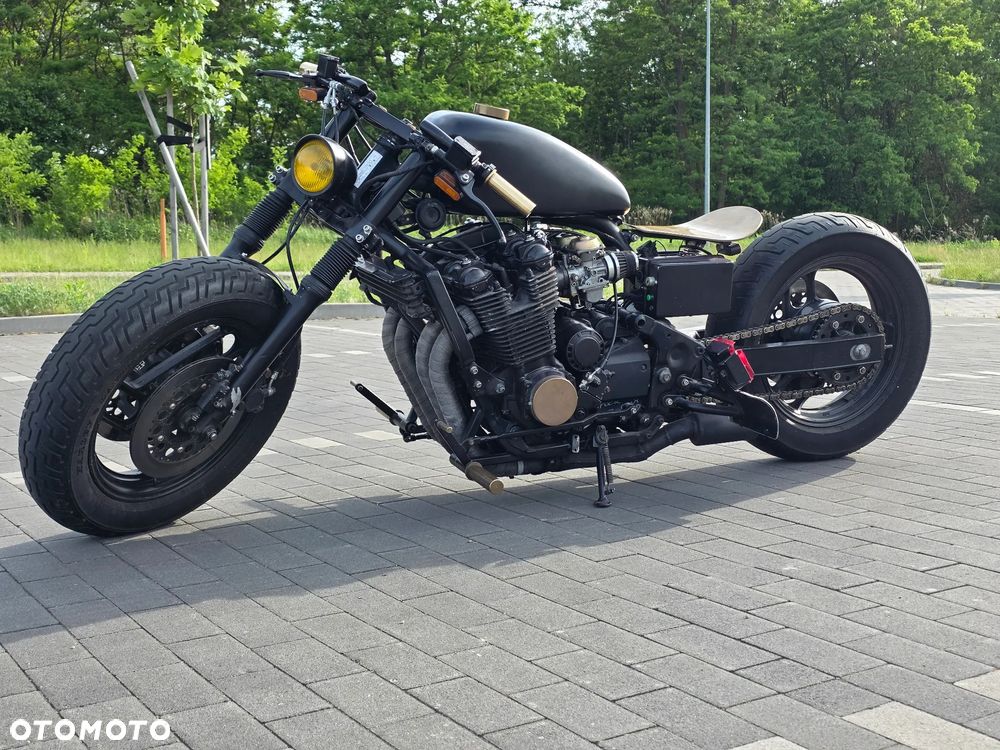 Yamaha FJ - 4