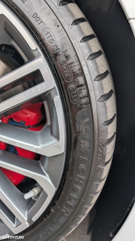 Kia Ceed 1.6 T-GDI GT - 14