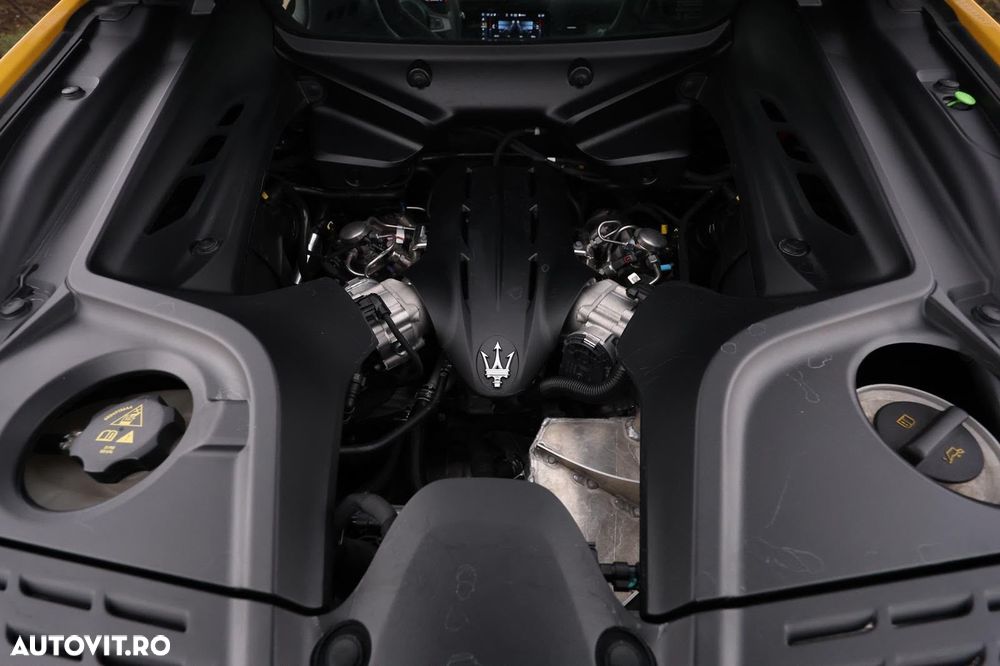 Maserati MC20 - 22