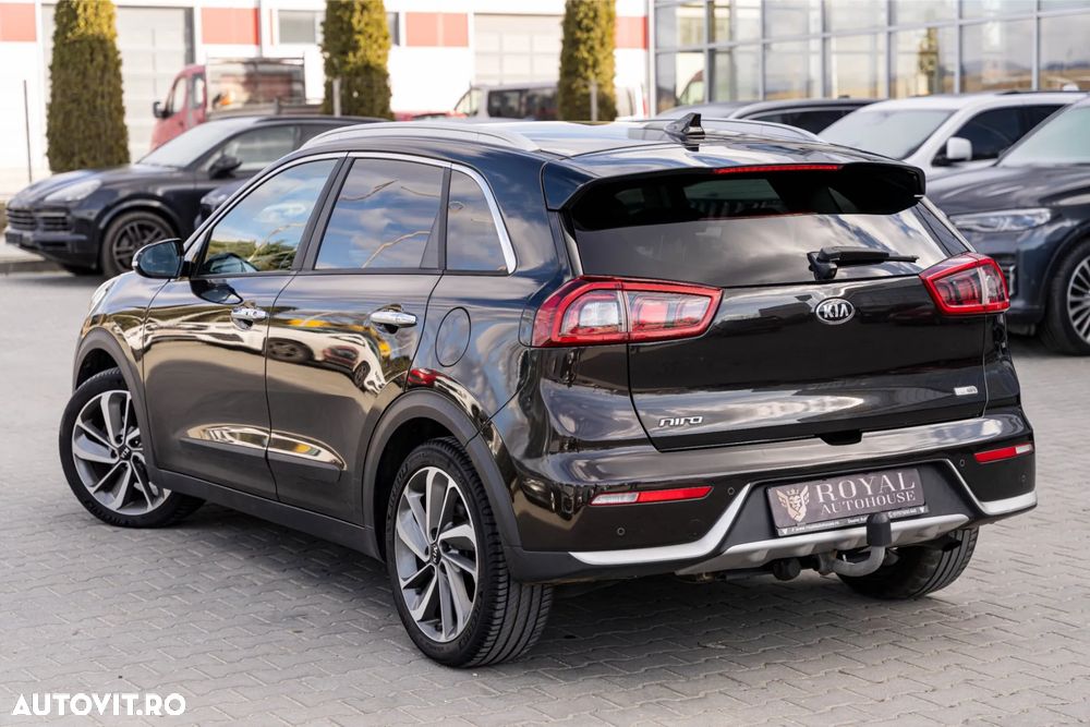 Kia Niro 1.6 GDI HEV 2WD OPF Aut. Spirit - 3