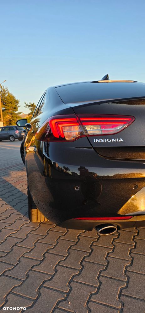 Opel Insignia 2.0 CDTI Executive - 11