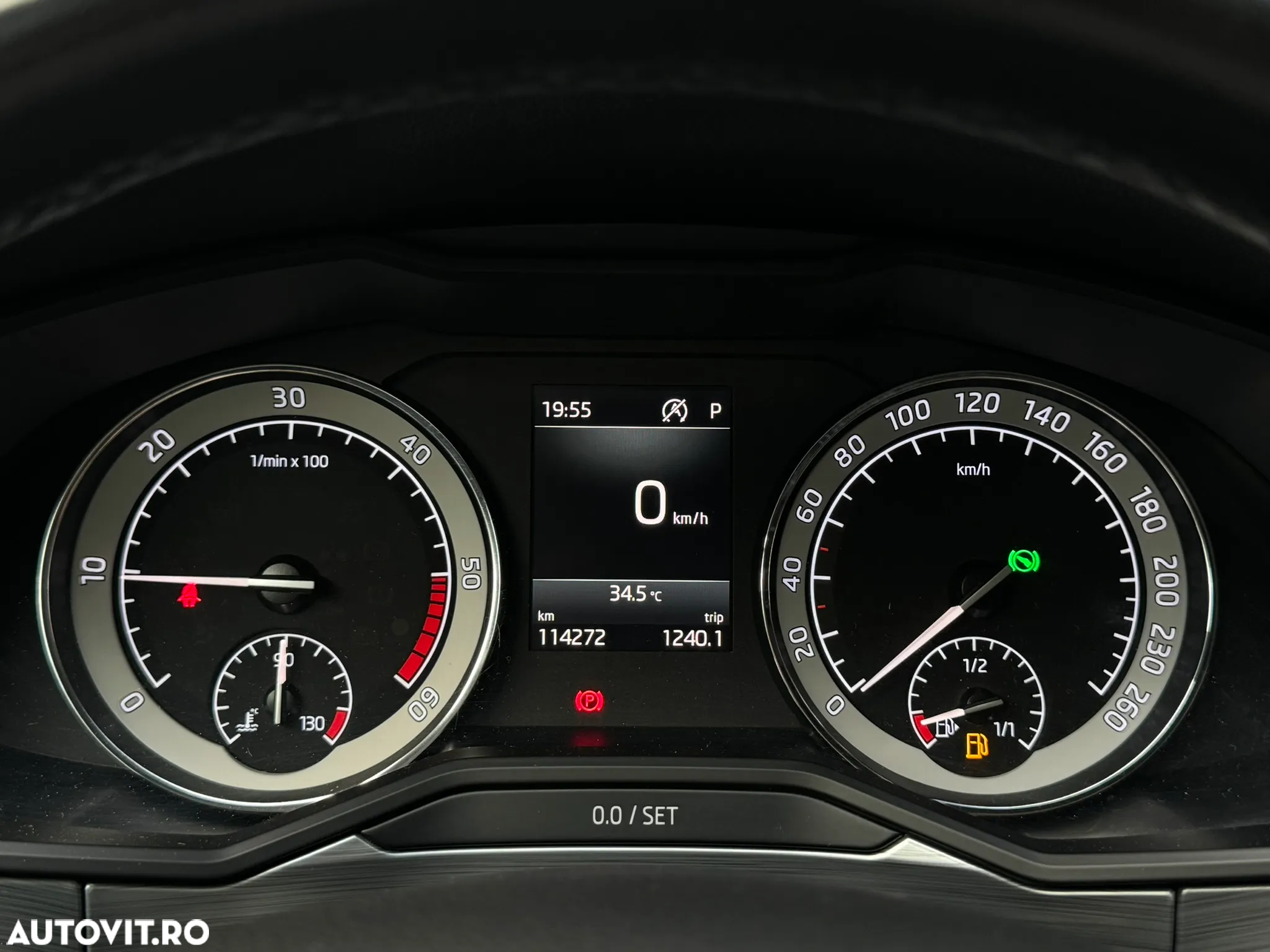 Skoda Superb 2.0 TDI DSG Style - 23