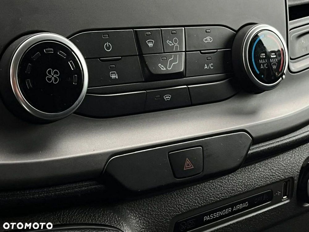 Ford Transit Custom - 29