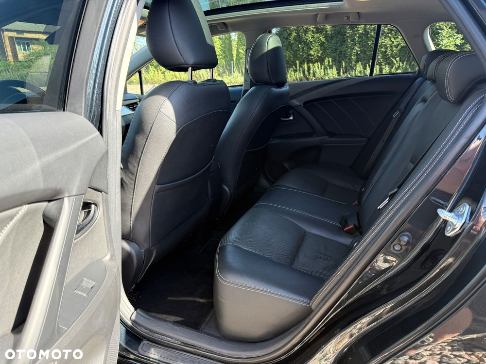 Toyota Avensis Combi 1.8 Multidrive S Edition - 36