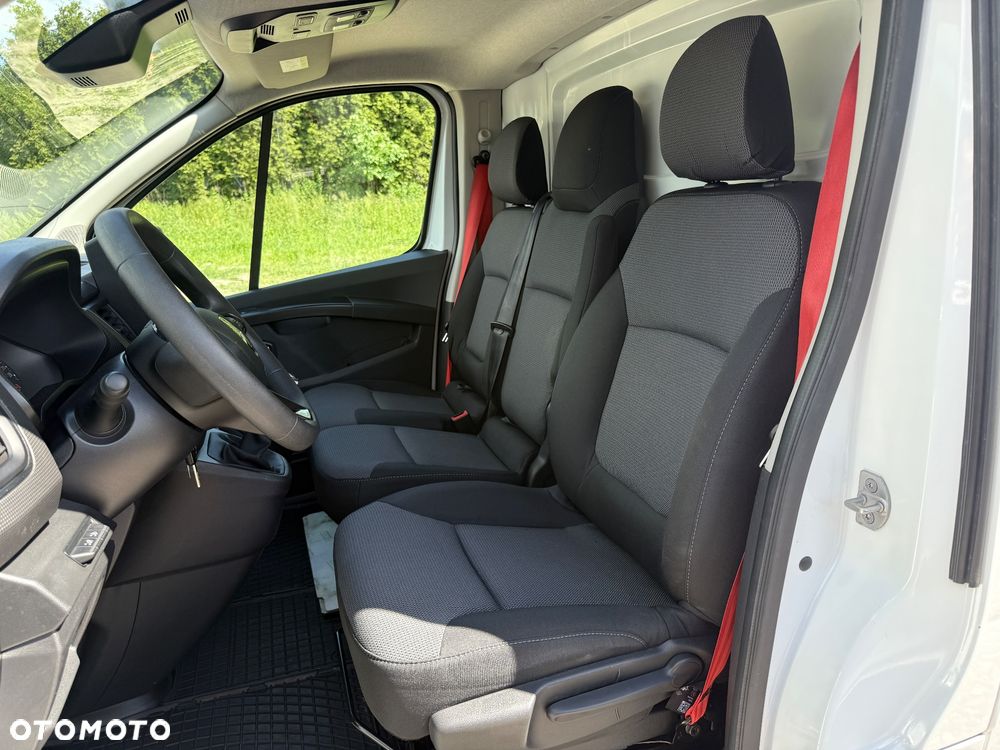 Renault Trafic - 21