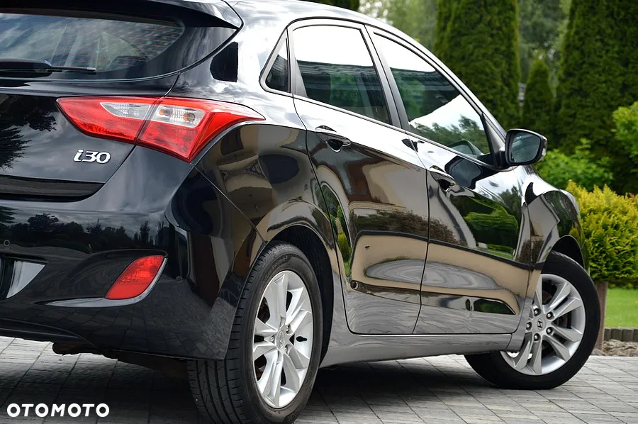 Hyundai i30 i30cw 1.4 Fifa World Cup Edition - 20