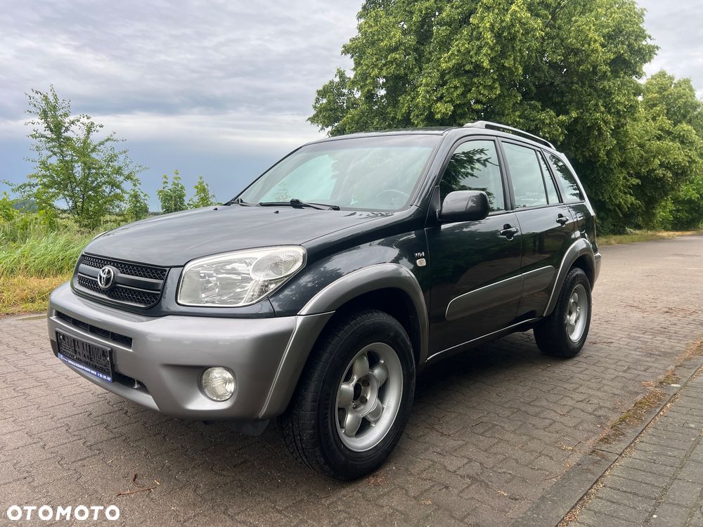 Toyota RAV4 - 5