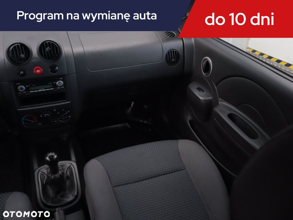 Chevrolet Aveo - 10